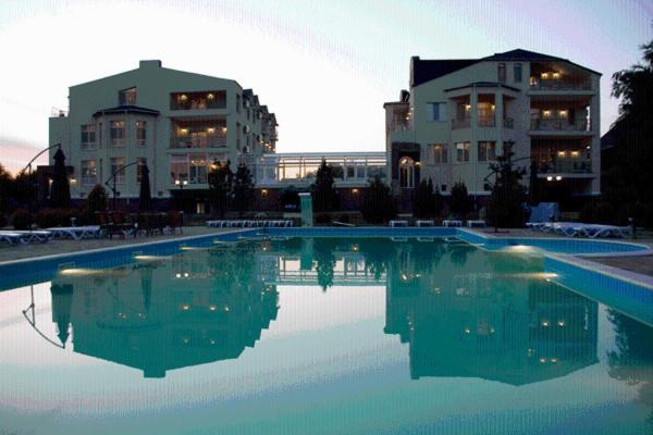 Marco Polo Hotel Ulʼyanovka Εξωτερικό φωτογραφία